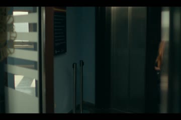 movie_title
