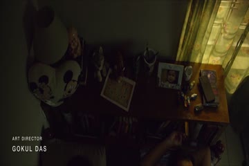 movie_title