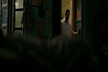 movie_title