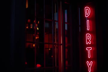 movie_title
