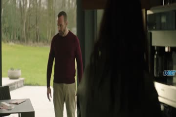 movie_title