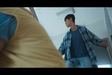 movie_title