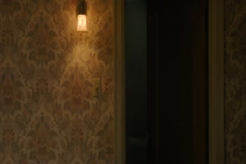 movie_title