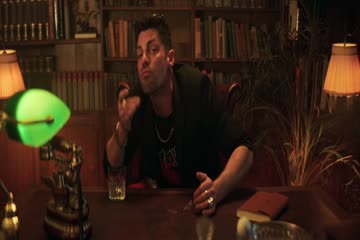 movie_title