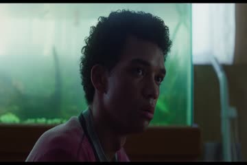 movie_title