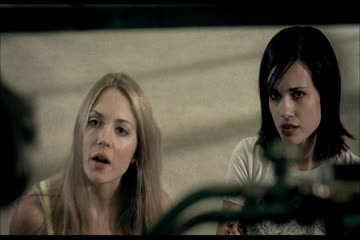 movie_title