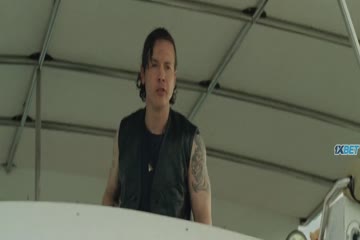 movie_title