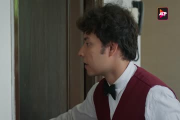 movie_title