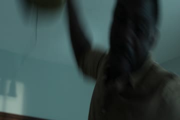 movie_title