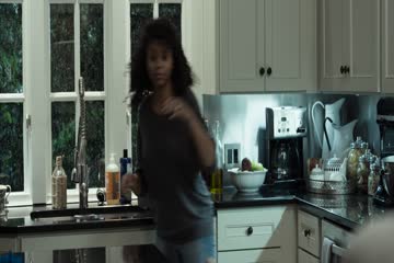 movie_title
