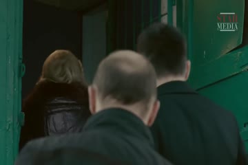movie_title