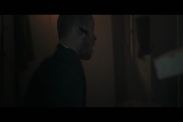 movie_title