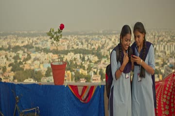 movie_title