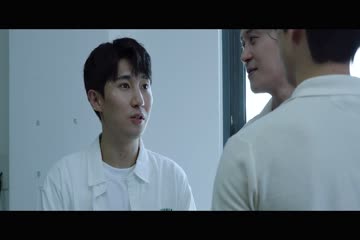 movie_title