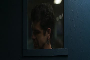 movie_title