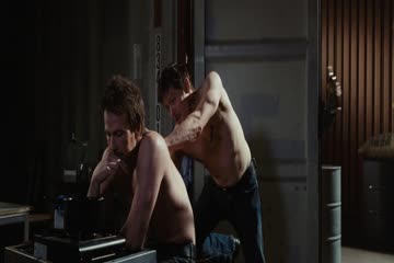 movie_title