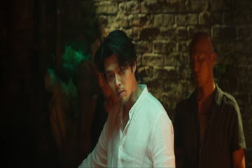movie_title