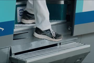 movie_title