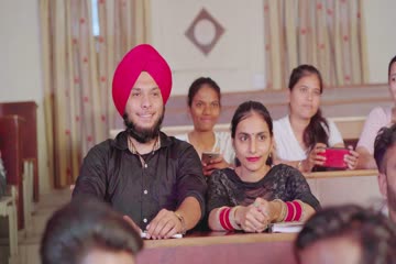movie_title