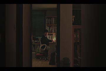 movie_title