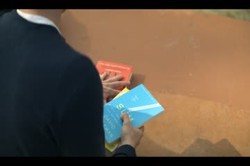 movie_title